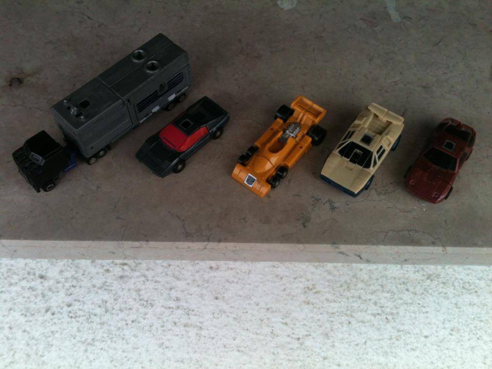 VENDO TF PENTACAR STUNTICONS MENASOR LOOSE 5 CAR  416984_249382271856392_266664940_n