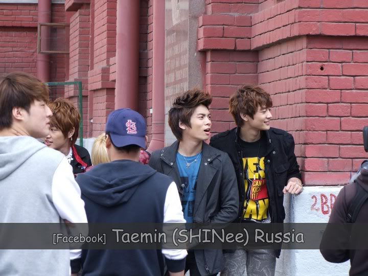 SHINee @ Russia 110906/7 306793_230528016995417_187844674597085_636888_711881050_n