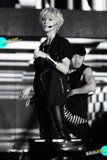 SHINee @ Hallyu Dream Concert [111003] Th_0Kkjs