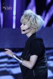 SHINee @ Hallyu Dream Concert [111003] Th_1110034