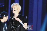 SHINee @ Hallyu Dream Concert [111003] Th_H7cbv