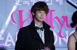 SHINee @ Hallyu Dream Concert [111003] Th_img05021o