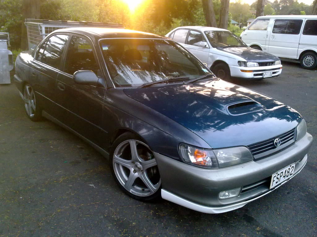 my corolla factory GT AE101 4age 20v silver top. 22112011033