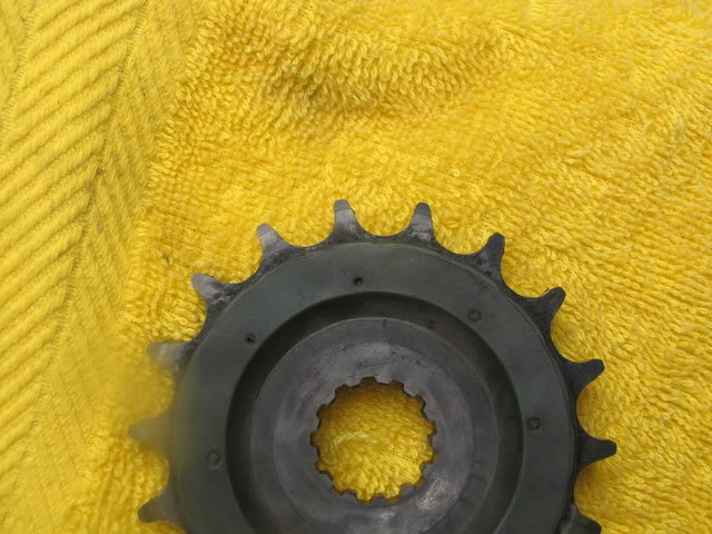 17 Tooth Counter Shaft Sprocket, anybody tried it? IMG_3608