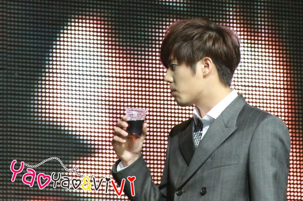 [KJ] Story in HongKong Fanmeeting (3) 0c1487ecbfbf6d9bb21cb1db