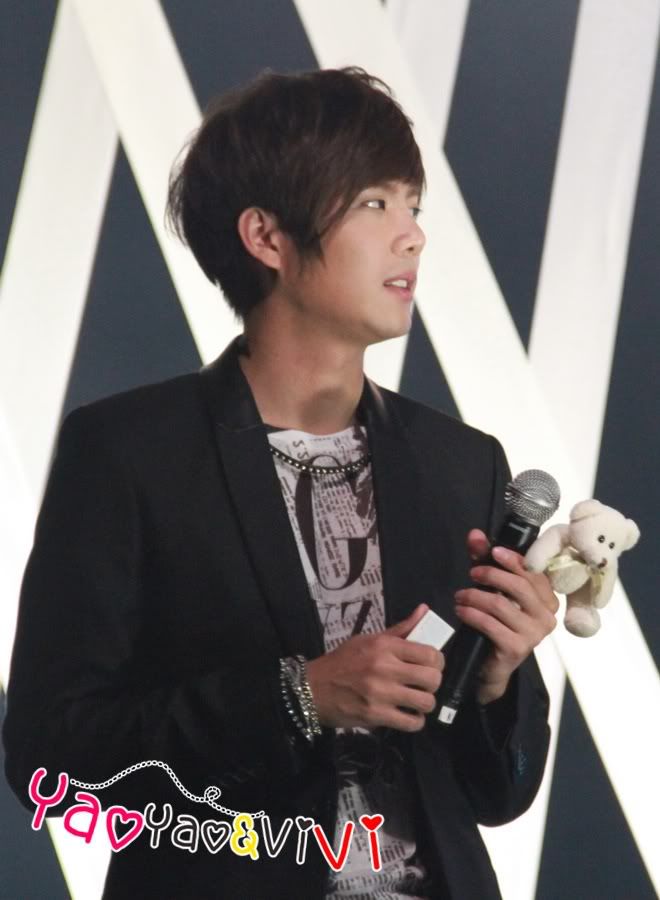 [KJ] Story in HongKong Fanmeeting (3) 7e73301e74ee7145314e15a8