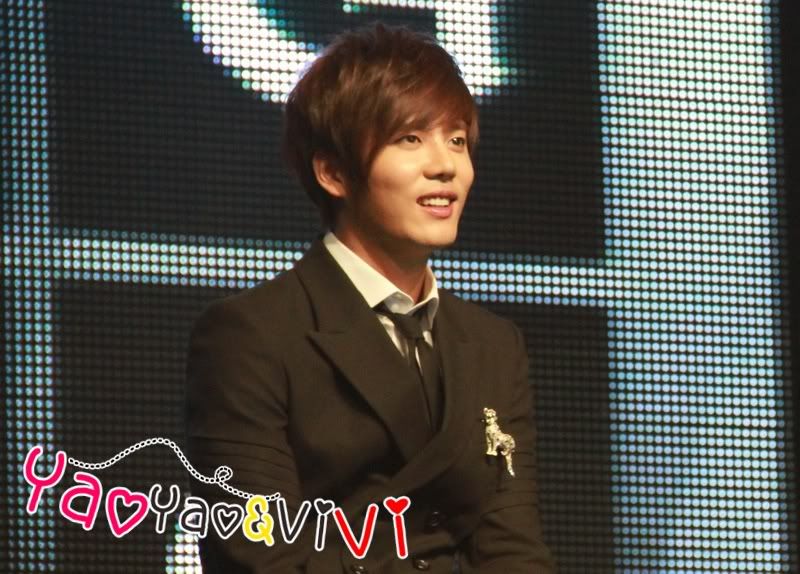 [KJ] Story in HongKong Fanmeeting (3) 85e336f35796755cb17ec51e