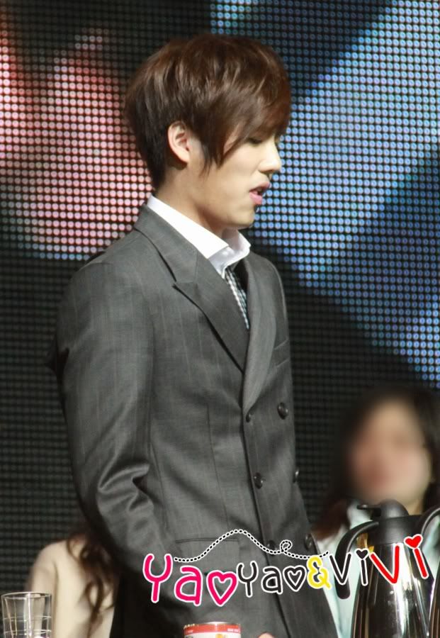 [KJ] Story in HongKong Fanmeeting (3) 8c0f690e38381da2aa6457d1