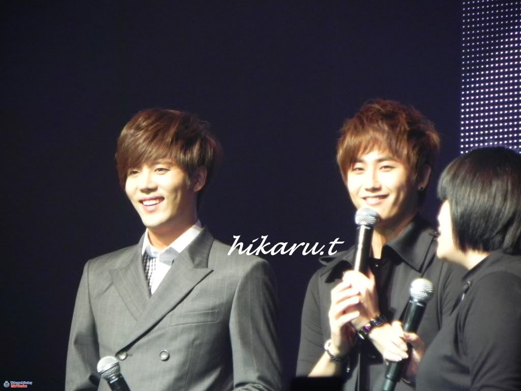 [YS+KJ] Story in HongKong Fanmeeting (7-2) + aeropuerto DSCN0521