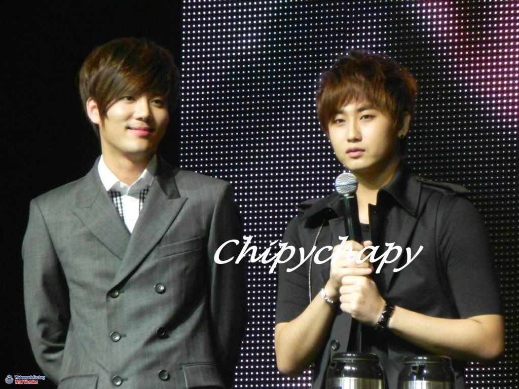 [YS+KJ] KyuJong & YoungSaeng AND Story in Hongkong (3)  DSCN2926