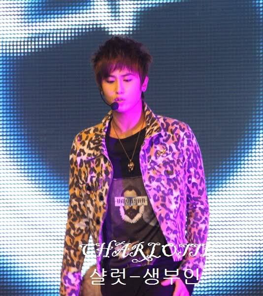 [YS+KJ] KyuJong & YoungSaeng AND Story in HongKong (5) IMG_2353-2