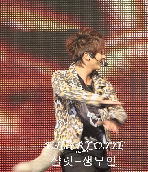 [YS+KJ] KyuJong & YoungSaeng AND Story in HongKong (5) IMG_2388-2