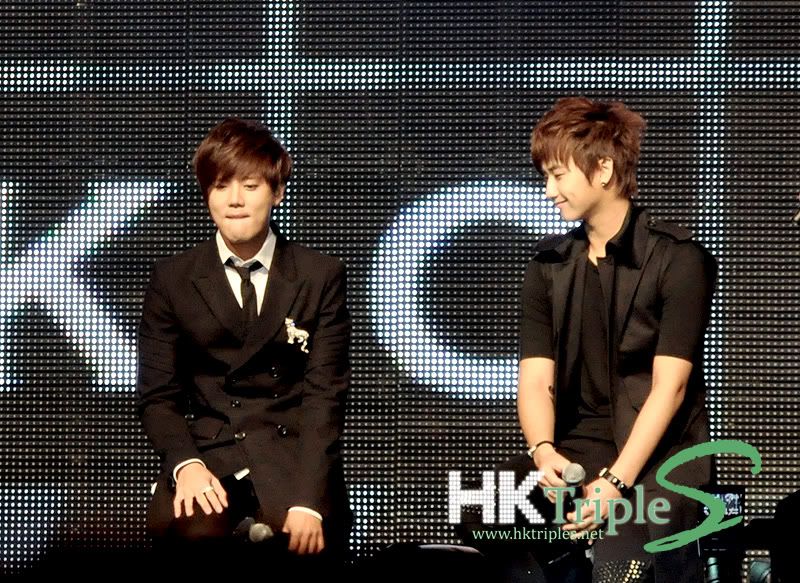 [YS+KJ] KyuJong & YoungSaeng AND Story in Hongkong (3)  Ce595036d3e1150cac4b5fa3