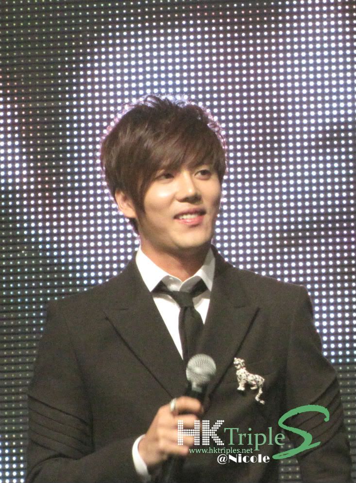 [YS+KJ] KyuJong & YoungSaeng AND Story in Hongkong (3)  Efd9ebd5a94655c0a1ec9cfd