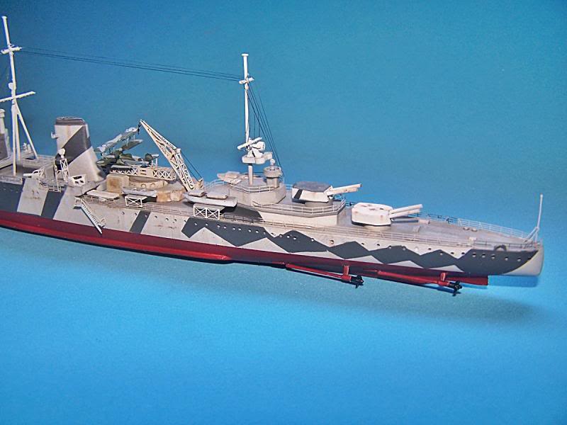 HMS Ajax airfix 1/700 con fg,s WEM 100_2475