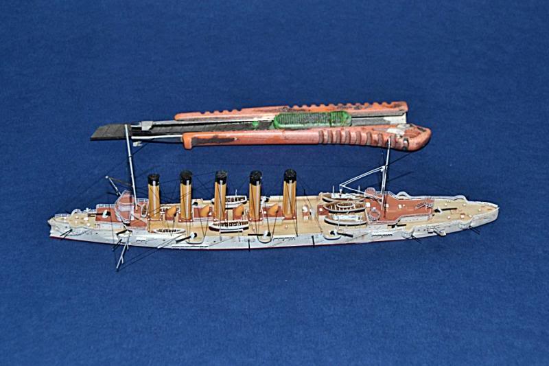 CRUCERO RUSO ASKOLD 1900 WHITE ENSIGN MODEL 1/700  DSC_0038