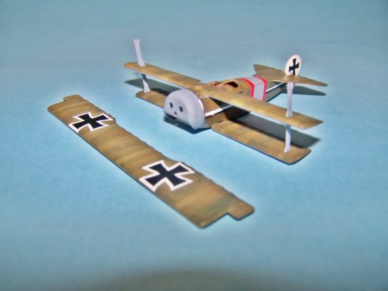 Fokker DR1,revell 1/72 - Página 2 100_8428