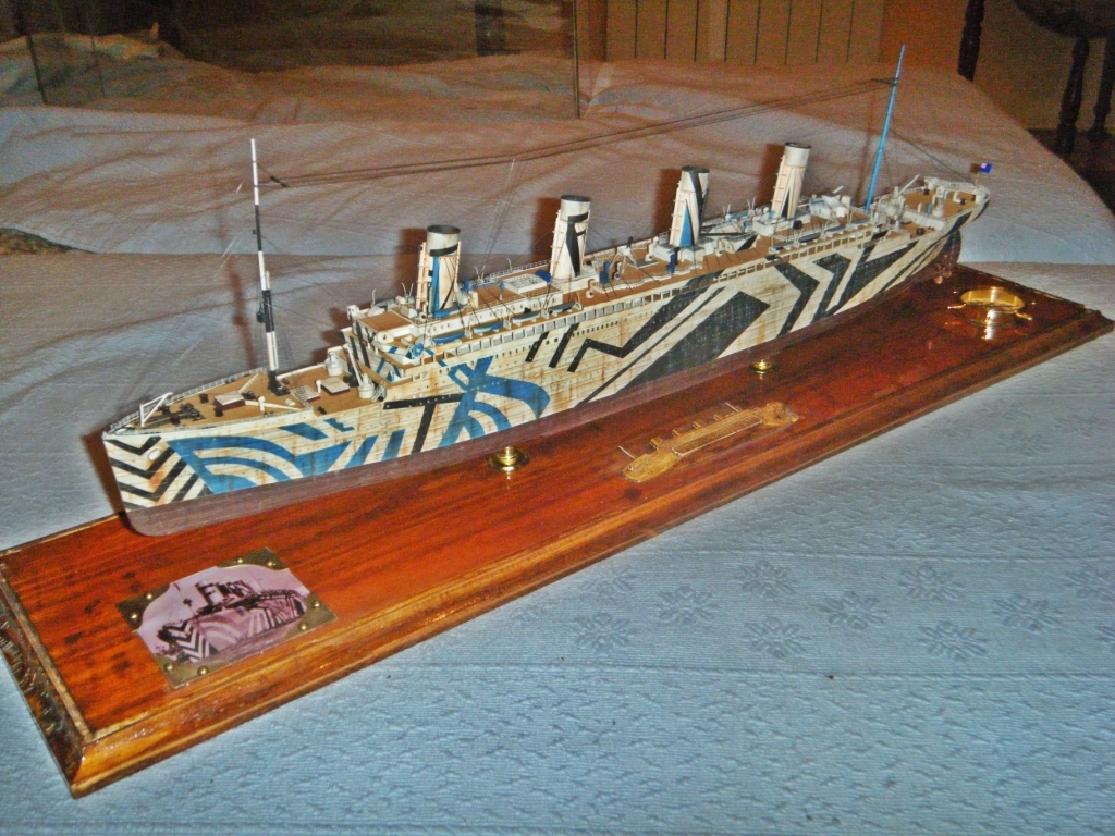 RMS TITANIC EDICION CENTENARIO 1/400 CONVERSION AL RMS OLYMPIC 1918 - Página 3 DSCF2404_zps747ed711