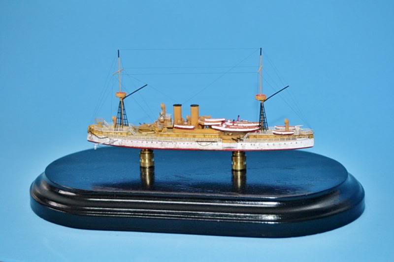 USS Maine 1898  resina 1/700 DSC_0045