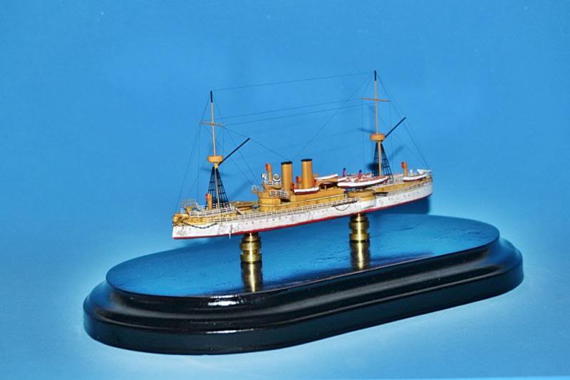 USS Maine 1898  resina 1/700 DSC_0047