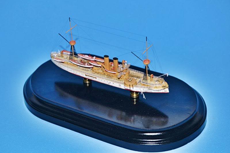 USS Maine 1898  resina 1/700 DSC_0050