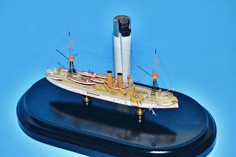 USS Maine 1898  resina 1/700 DSC_0052