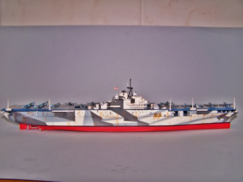 USS HANCOCK TRUMPETER 1/700 100_9057