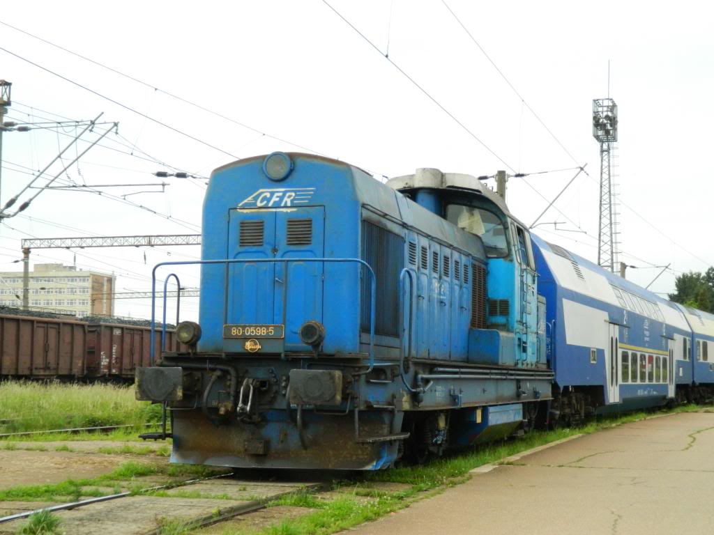 Locomotive clasa 80 si 81 (LDH 125)  DSCN1249_zpsad68618b