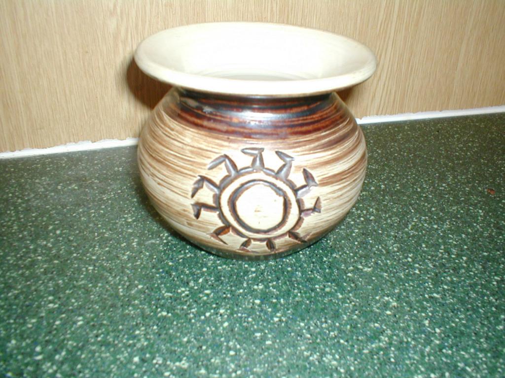 Eddie Goodall, Poole and Purbeck Pottery Ebay1105005_zps037c4fd8