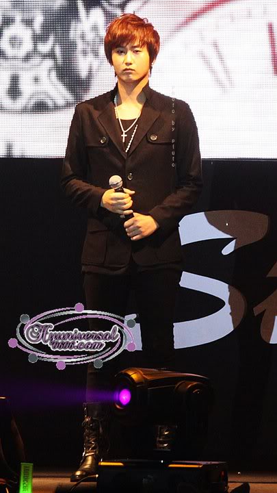 Imagenes Kyu Jong Young Saeng en Tailandia conferencia, fanmeeting y de compras V-kjysfantai