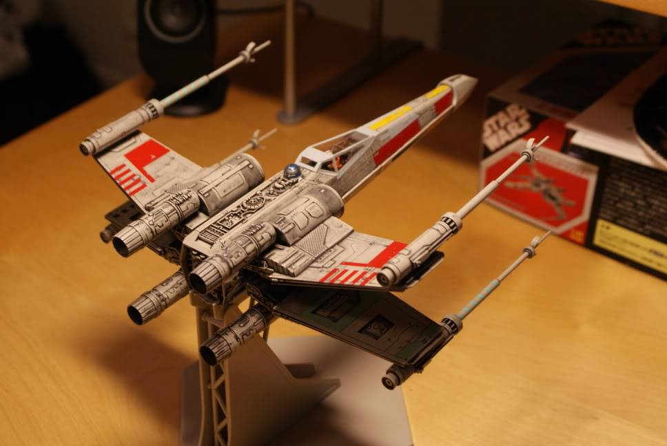 FineMold's 1/48 Incom Corporation T-65 X-wing Space Superiority Fighter - Sida 3 DSC00181