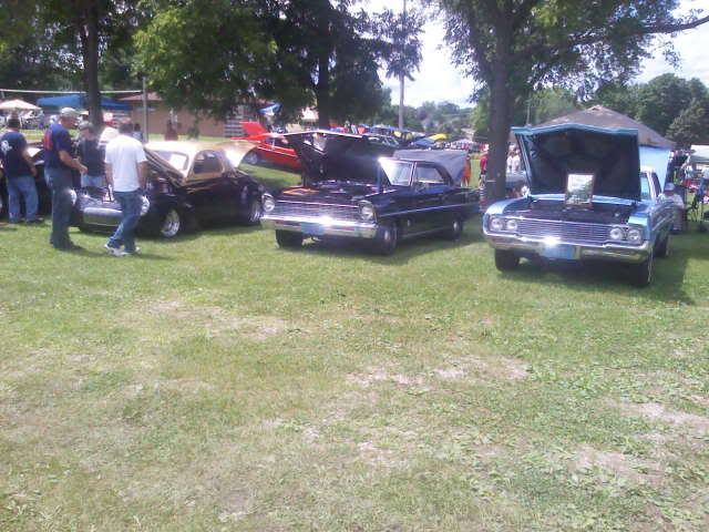 Car show at Fox Lake July241094