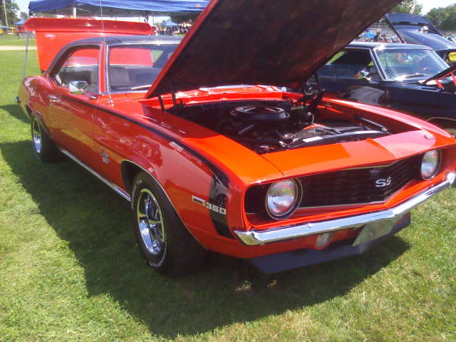 Car show at Fox Lake July241131