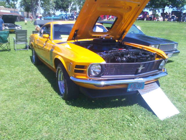 Car show at Fox Lake July241144