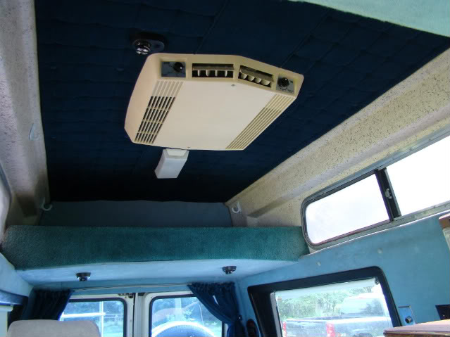 This is my recently purchased 1986 conversion van FordCamper010