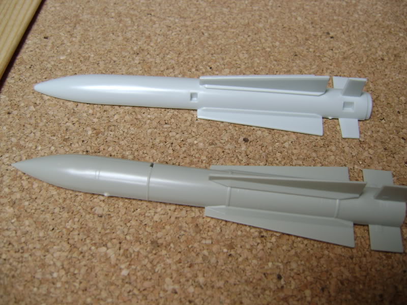 [Comparatif] F-14A Tomcat  [Tamyia/Revell] DSC00330