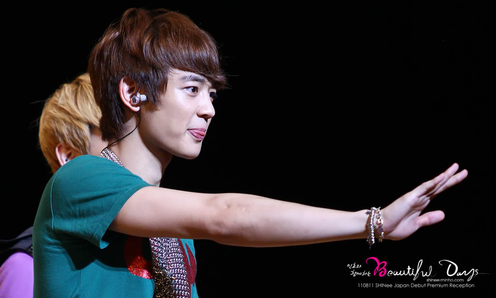 SHINee @ Nagoya Reception Event [110811] 110811index02