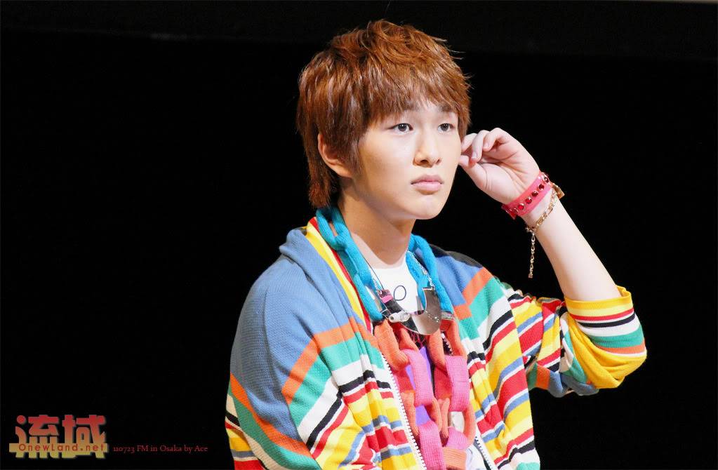 ‎SHINee Japan Debut Reception in Kobe [110723] 27235600