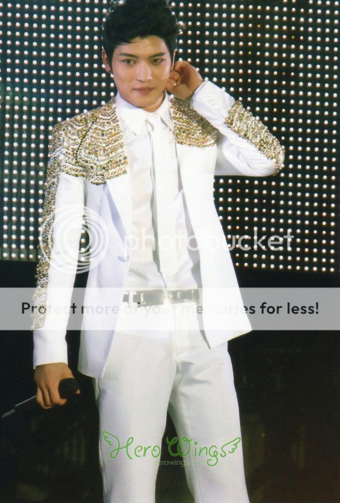 [PICS][111015-111016] JYJ Unforgettable Concert in Japan (JJ- focused) 476