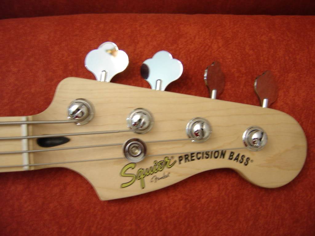 Squier Vintage Modified Precision Bass DSC02992