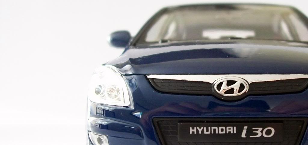 Los 1/24 de PCSAM Hyundai305