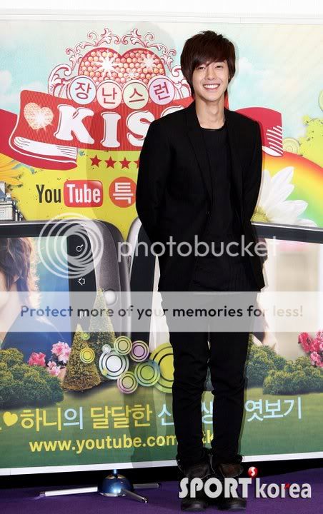 [HJL] Playful Kiss YouTube Special Edition Press Conference 68765_173975625946242_131095850234220_649528_7185424_n