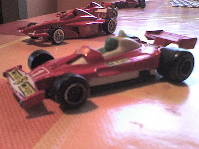 F1 en escala 1:64 DSC00050