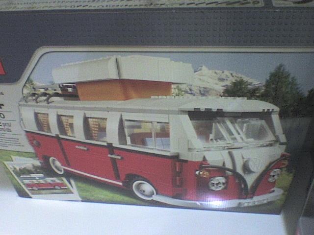 Volkswagen Lego... LegoVWCombi2