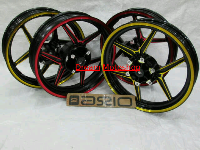 "Dream Motoshop" Velg Axio 2,5"-3,5" Honda New Megapro dan CB 150R Velkaxionewmegaprodncb150rblackredblackgold_1383152907542_o