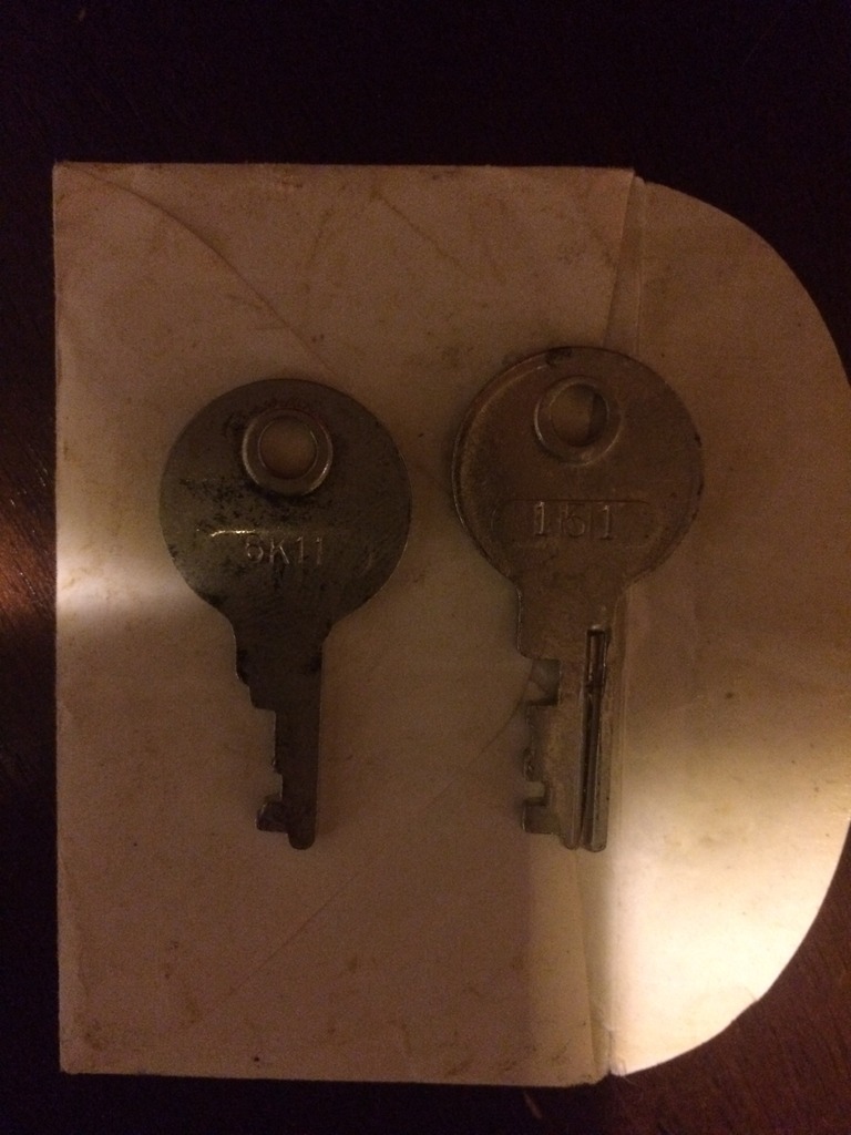 Pistol box keys? IMG_1747