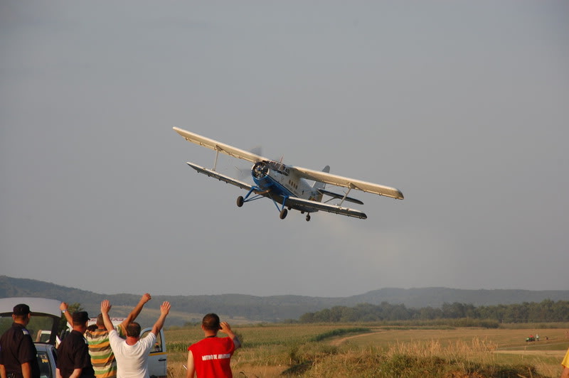 Banesti - Miting de Aviatiune - 6 august 2011 - POZE DSC_0275