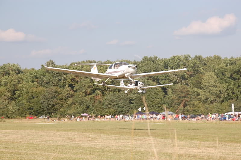 Banesti - Miting de Aviatiune - 6 august 2011 - POZE DSC_1005