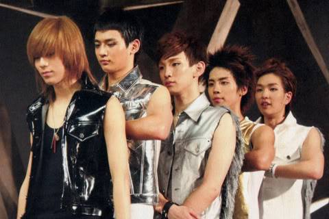 صور فرقة شايني SHINee-SHINee2