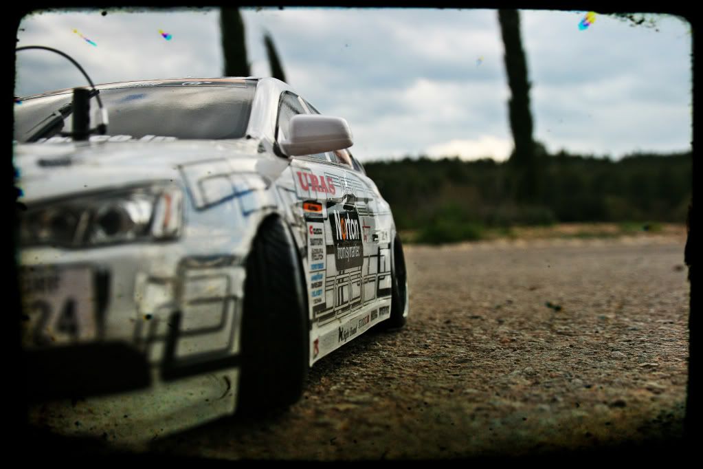 Mitsubishi Evo X con deco " Ken Nomura" DriftDirt